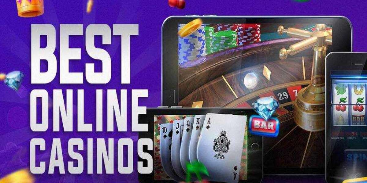 Mastering the Digital Deck: Winning Strategies for Online Casino Play