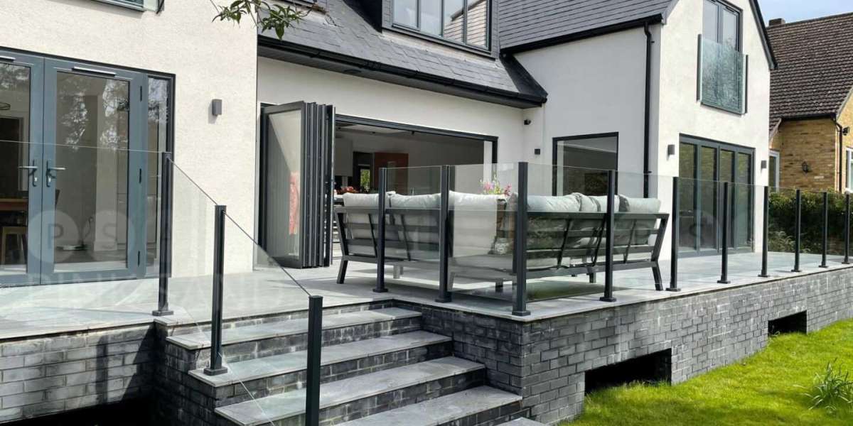 Framing Perfection: Everything You Need to Know About Glass Balustrades