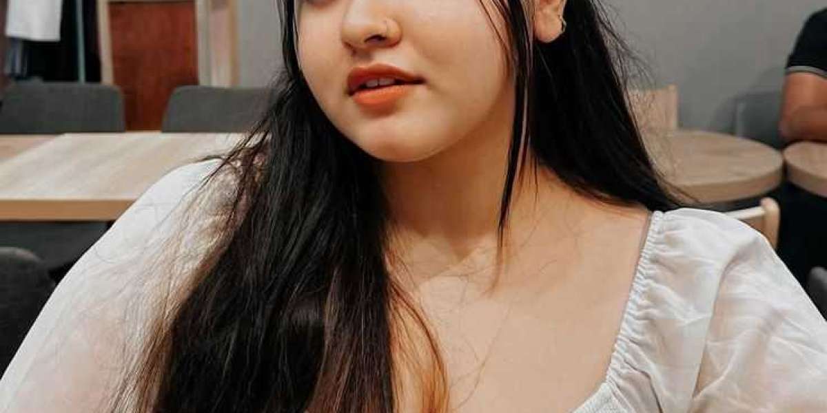 ( 9711800081) 100%Genuine call girls in Chandni Chowk Delhi