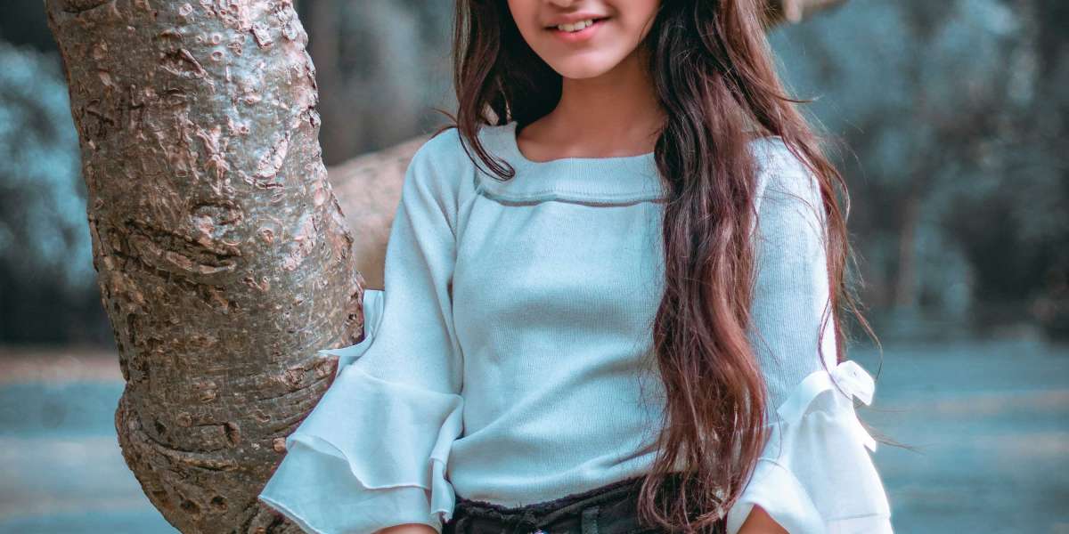 9773690668 Low rate Call girls in Barakhamba Road| Hot and Sexy