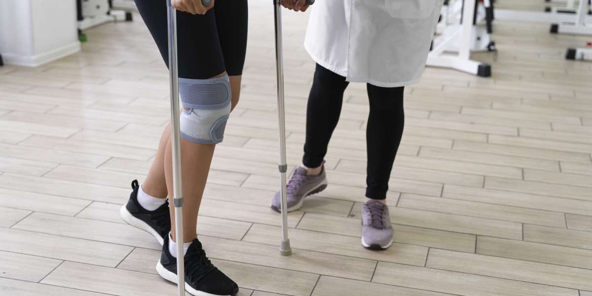 How Orthopedic Surgeons Treat Back Pain
