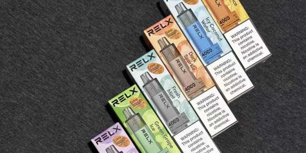 一次性小煙霸主戰——IQOS vs Relx 4000口，懶人霧圈新寵推薦！